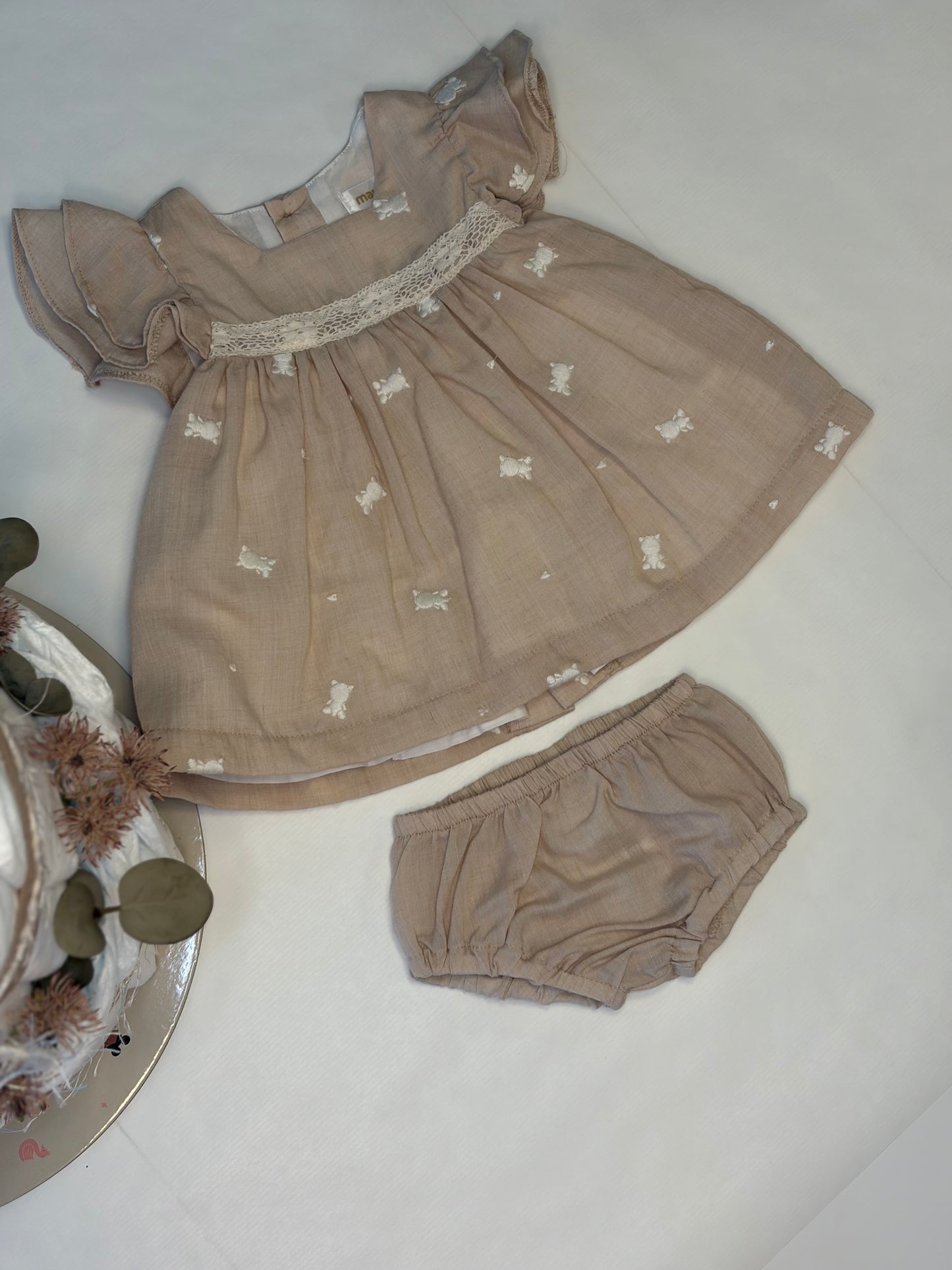 Windeltorte Braun mit Babyset | Geschenk zur Geburt