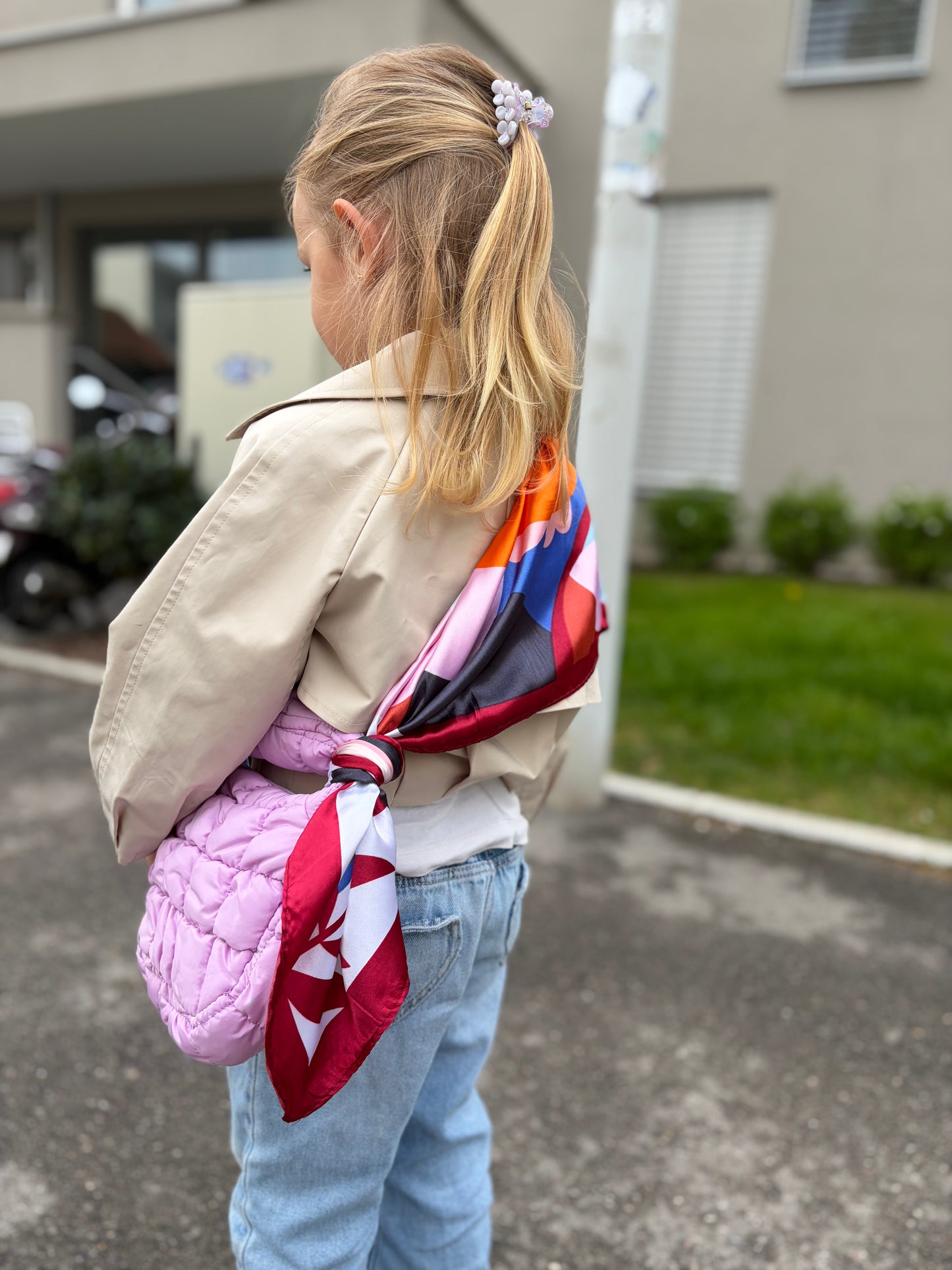 ZOLU Mini Teddy Bag mit Tuch & Charm – Unikat für Kids